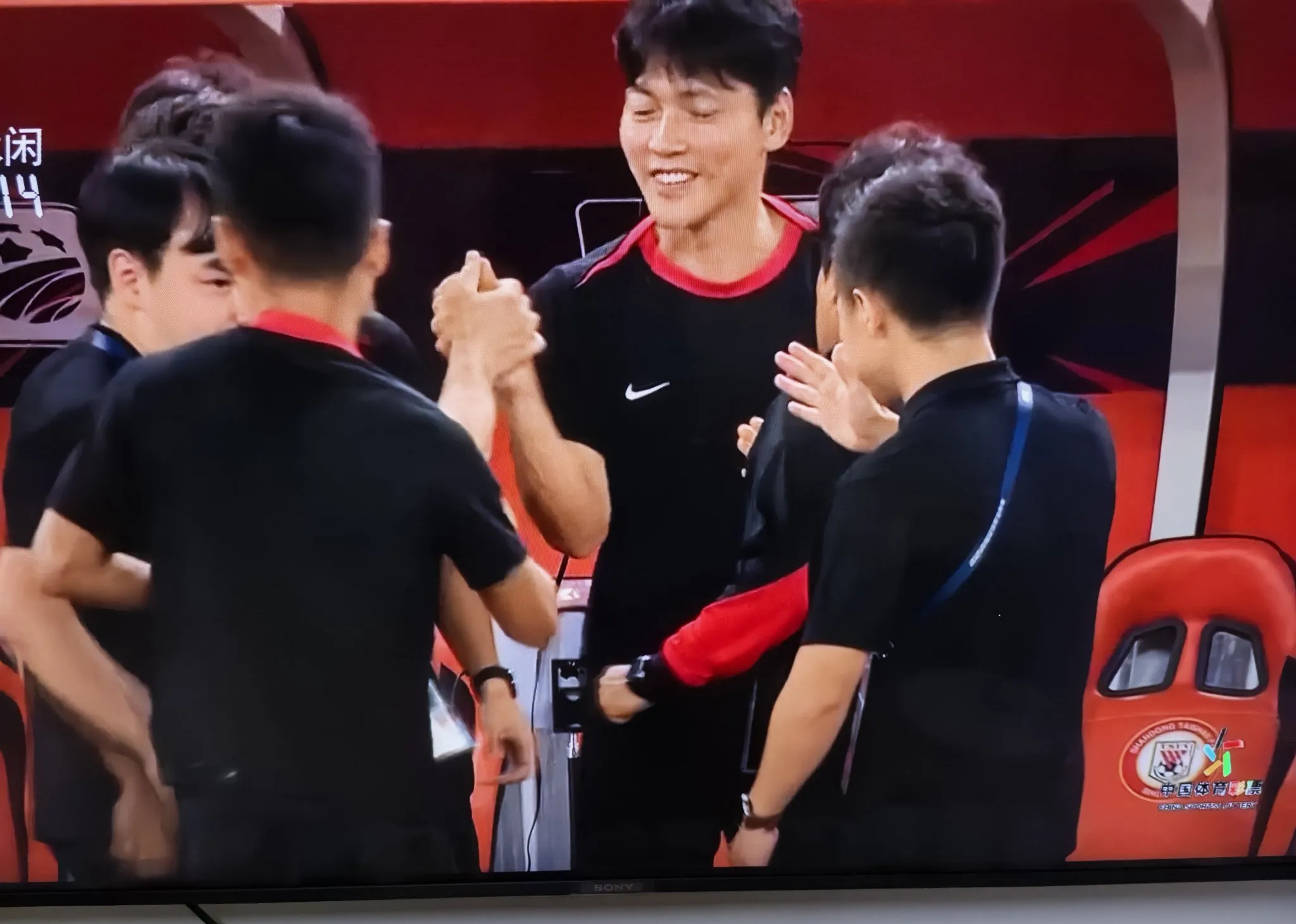 爱游戏官网 -山东泰山内部会议纪要流出——今夜手感冰凉，CBA常规赛使命明确，阵容厚度经受考验的简单介绍