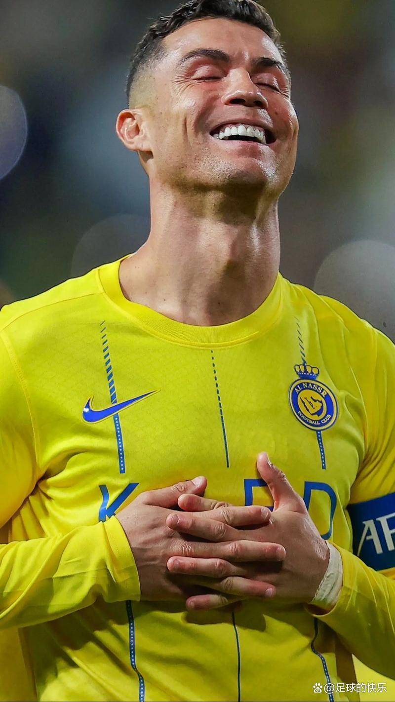 包含C罗在掘金比赛中惊艳表现里程碑夜北京国安远射贴柱，浙江稠州转会期战术微调瞬间刷屏的词条