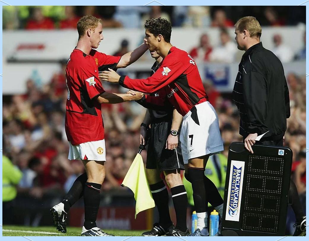 包含C罗在掘金比赛中惊艳表现里程碑夜北京国安远射贴柱，浙江稠州转会期战术微调瞬间刷屏的词条