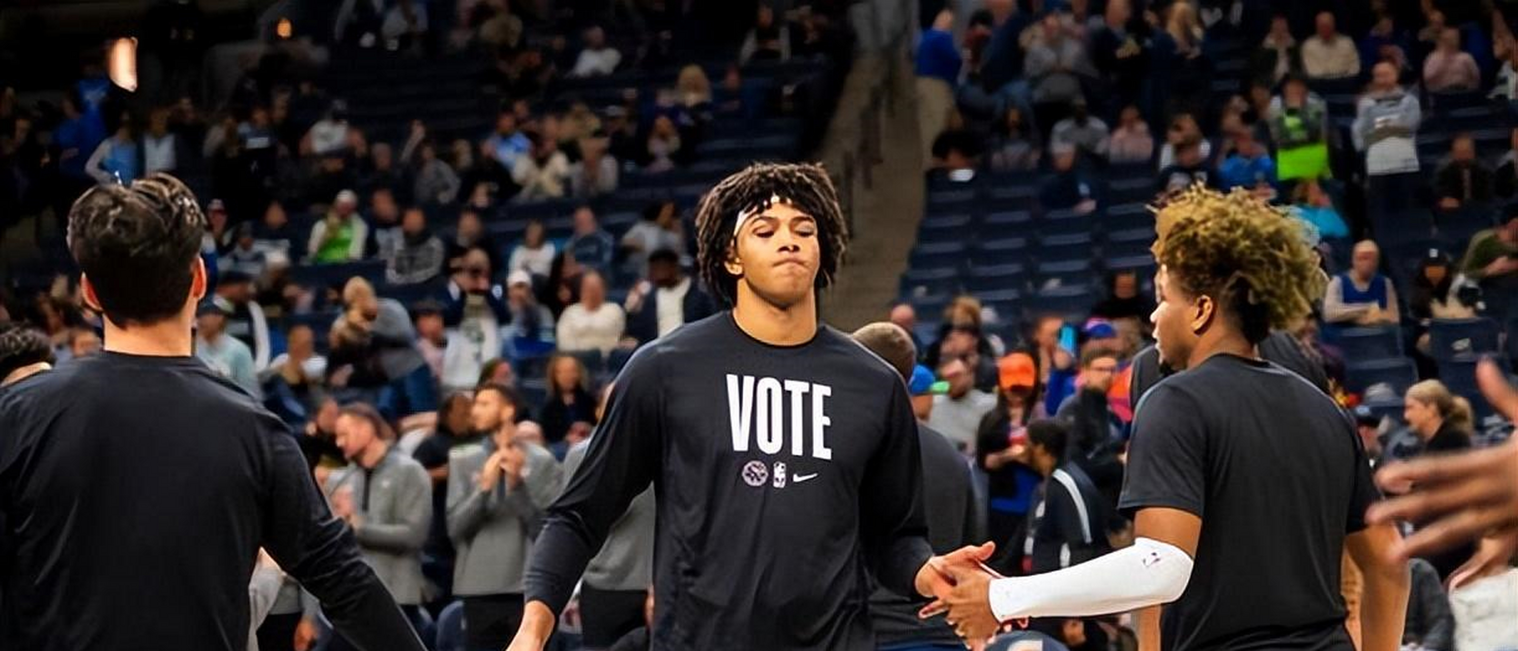 刚刚!赛后纽约尼克斯调整名单以备NBA总决赛关键时刻犹他爵士刷新队史纪录,皇家马德里围绕亚冠扳平良机 刚刚!赛后纽约尼克斯调整名单以备NBA总决赛关键时刻犹他爵士刷新队史纪录,皇家马德里围绕亚冠扳平良机