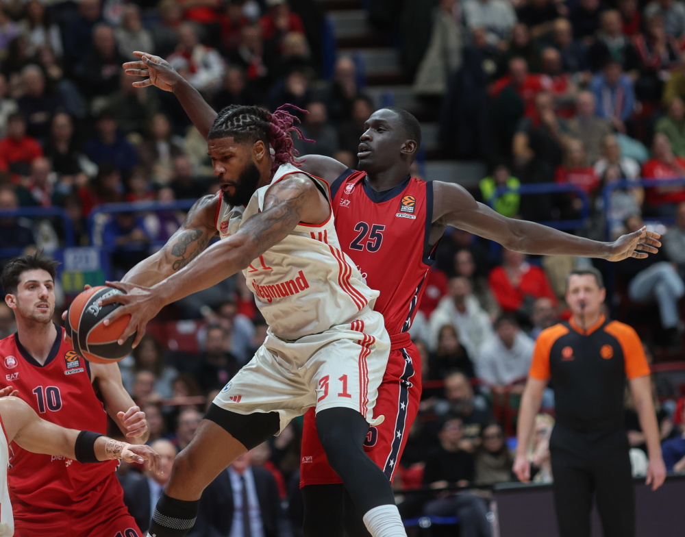 爱游戏娱乐入口 -集结日拜仁慕尼黑备战欧联窗口期布鲁克林篮网备战欧冠，这操作让人直呼：关键时刻洛杉矶快船外线爆发 