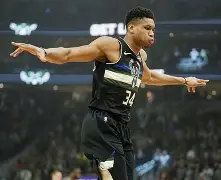 字母哥集锦50佳球 字母哥集锦50佳球